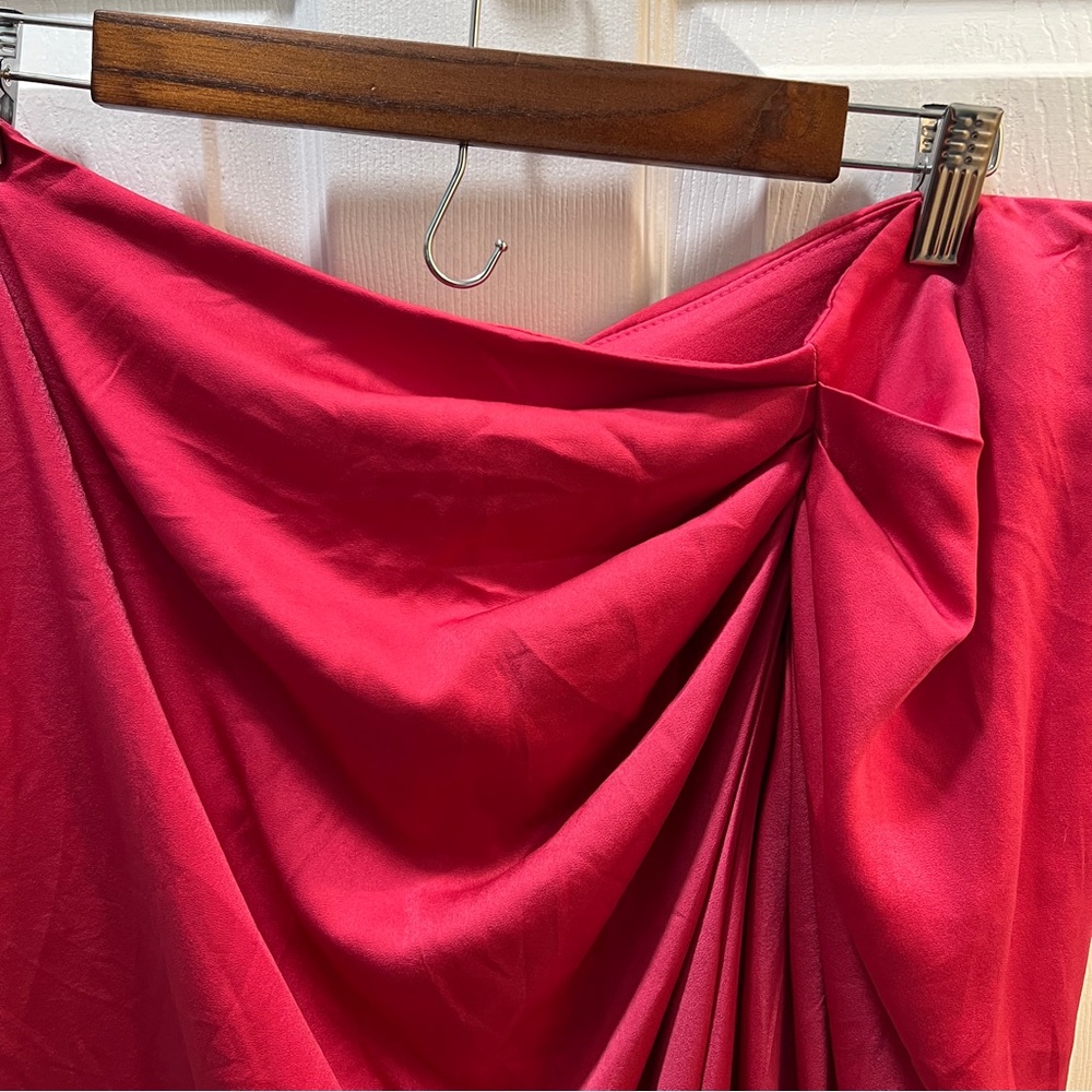 NWOT Asymmetrical Ruched Skirt Sz 3X